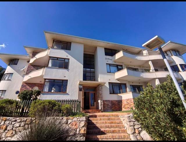 2 BEDROOM PROPERTY TO RENT IN CAMPS BAY